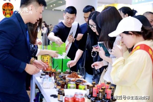 字号破局 “内卷”迈向国民品牌之路麻将胡了2张飞牛肉闪耀糖酒会：老(图7)
